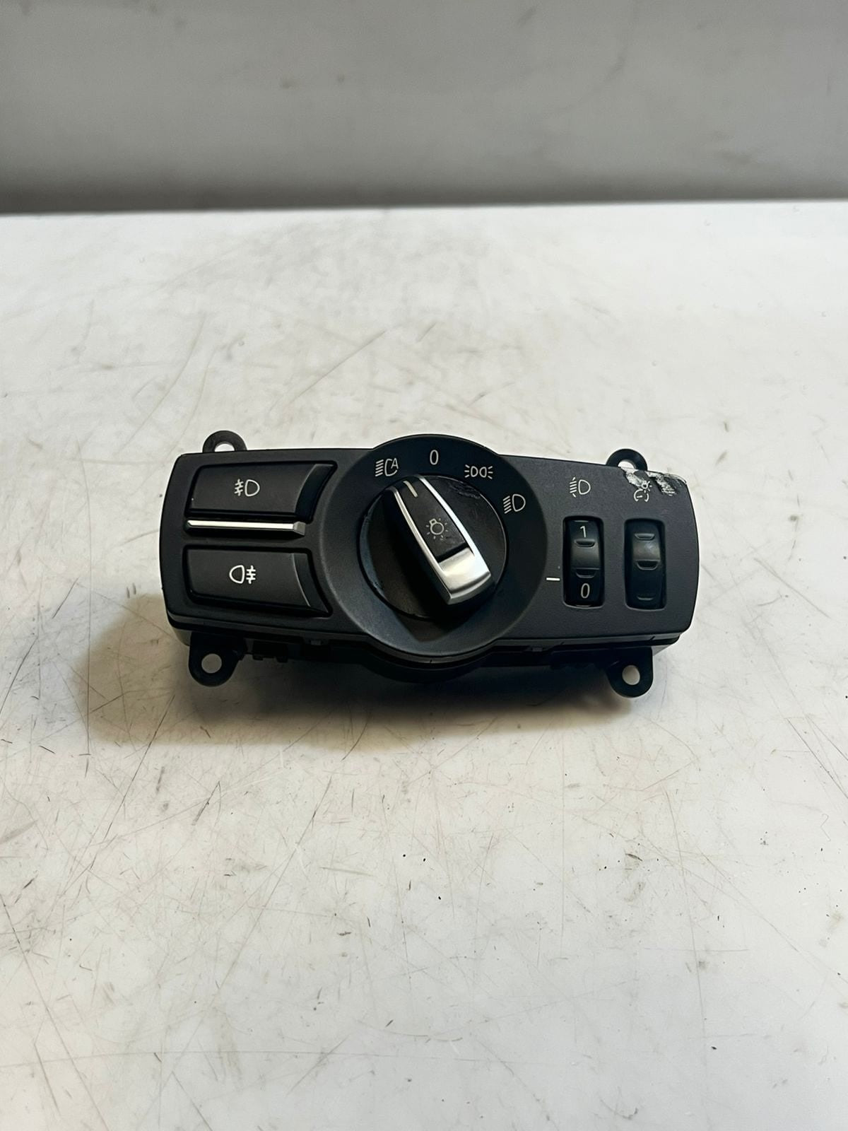 BMW 5 Series F10 F11 Headlight Switch Control Unit 9192746 OEM