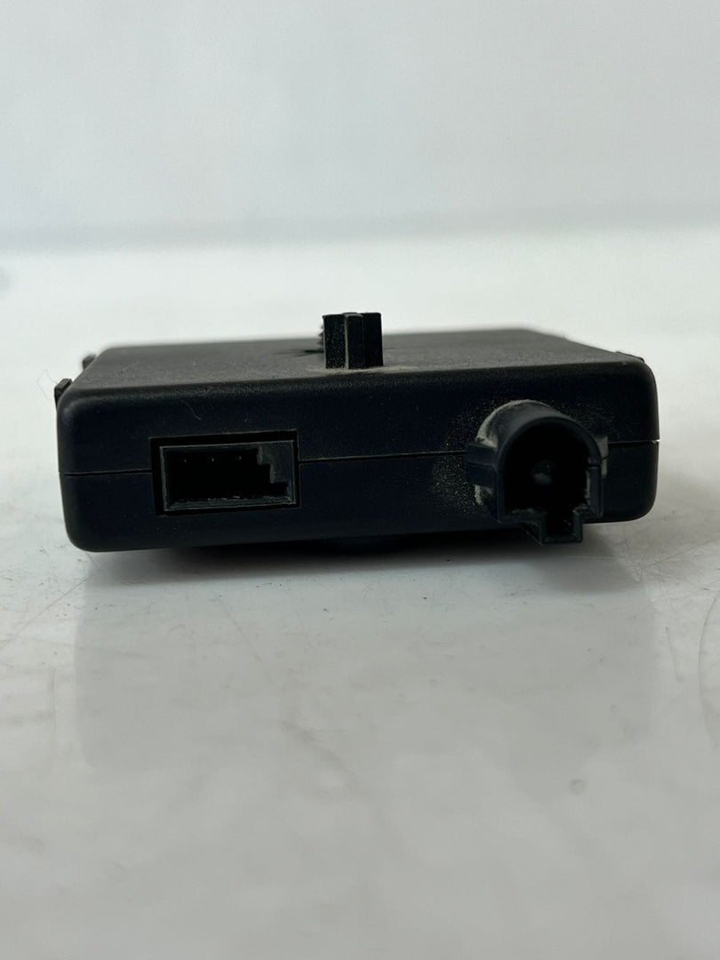2014-2018 BMW X5 F15, F16 X6 F26 X4 Antenna Amplifier 9343304 OEM