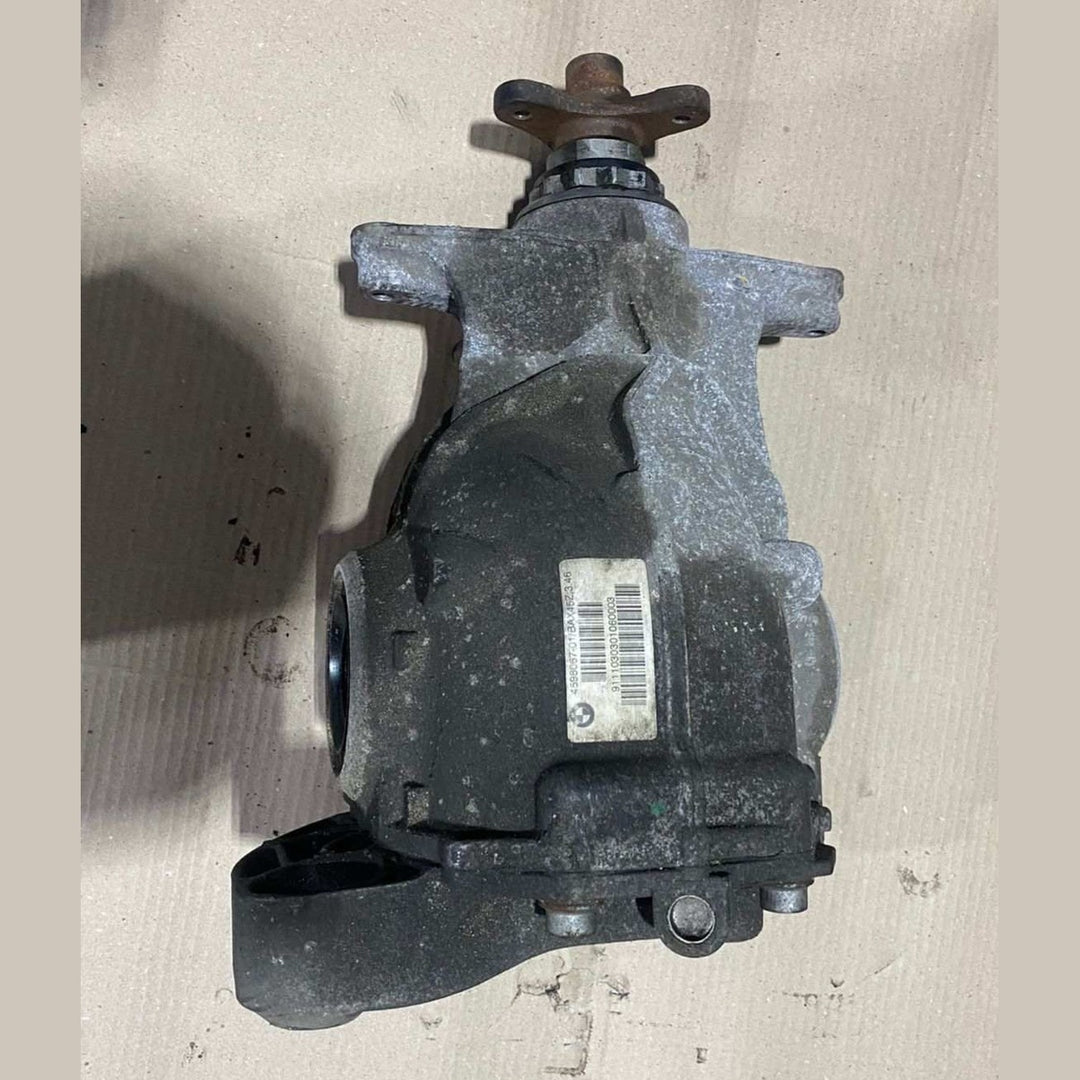 BMW 5 Series F10 F11 Rear Axle Differential 4598067 BMW 5 Series F10 F11 3.46 ra