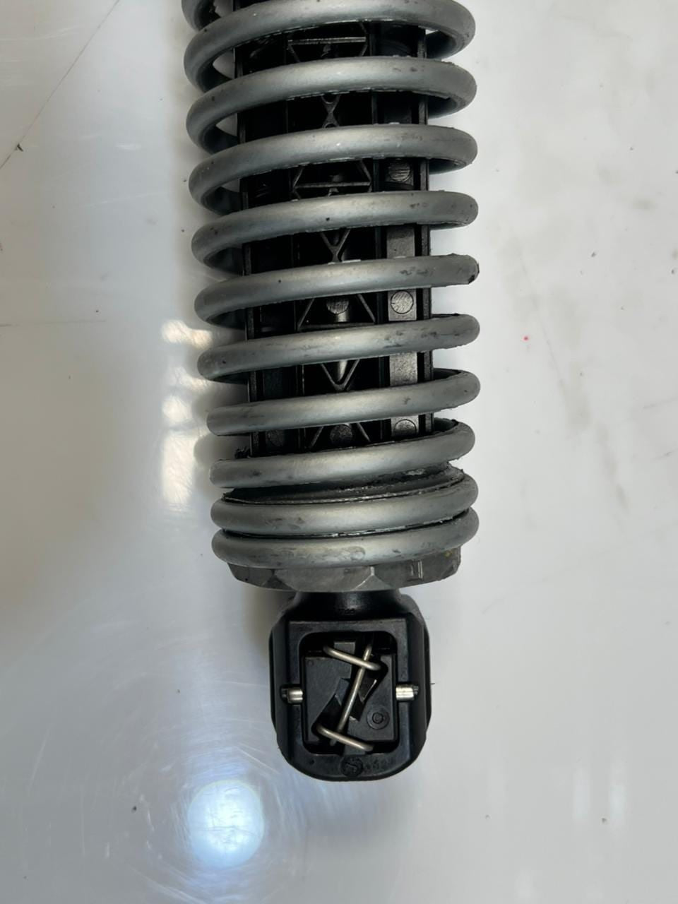 BMW 5 Series F10 F18 Automatic Trunk Lid Spindle Left Electric 7207009 7207010