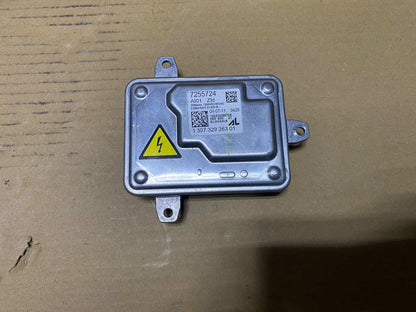 BMW Xenon Hid Headlight Ballast Control Module 7255724 D1S D1R xenon