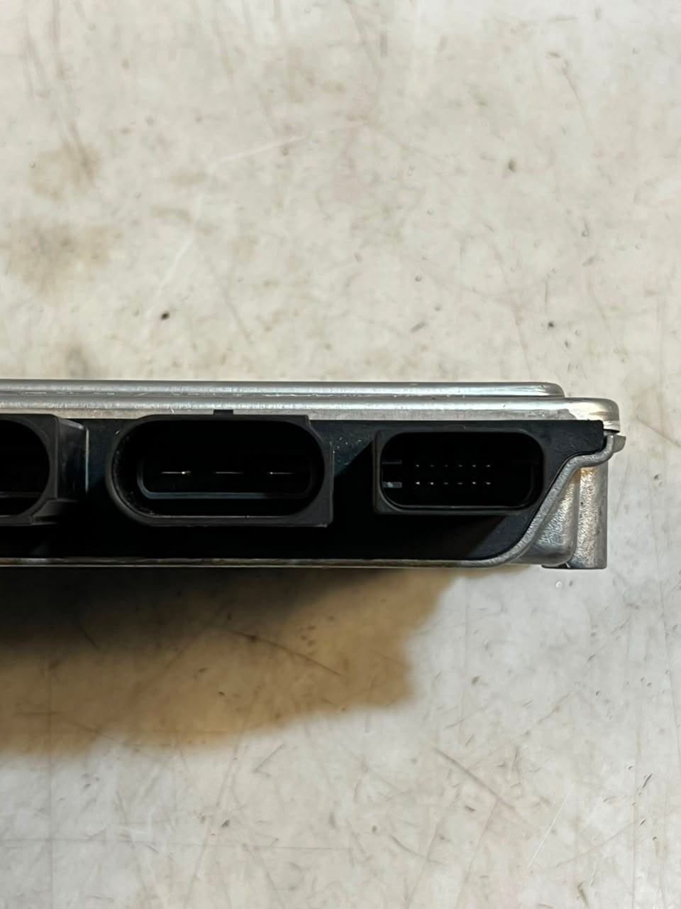 BMW 5 Series F10 F01 F02 F06 F07 F11 F18 Steering Rack Control Module 6796392
