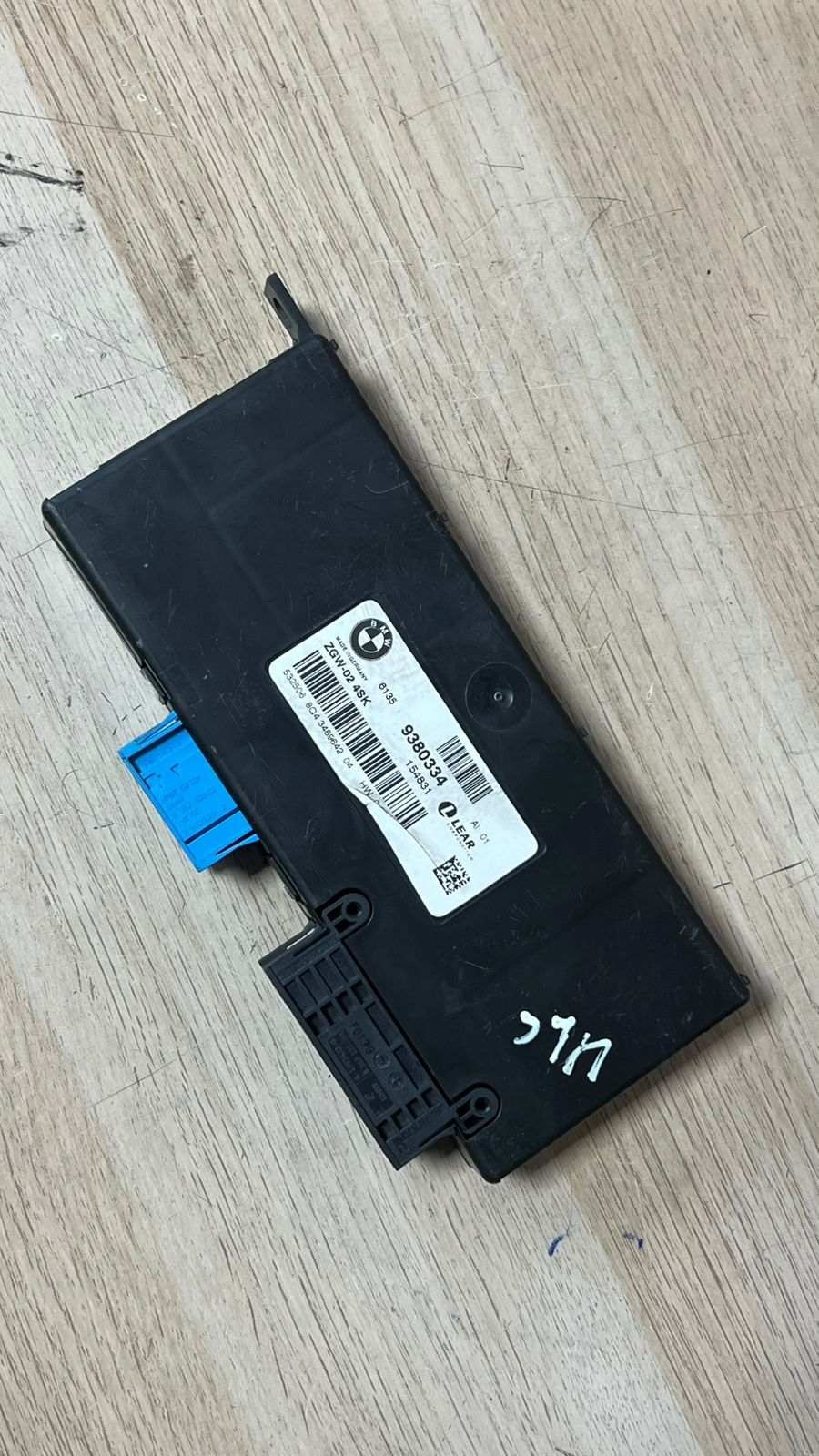 2011-2018 BMW X3 Central Gateway Control Module 9380334 F25 and X4 F26