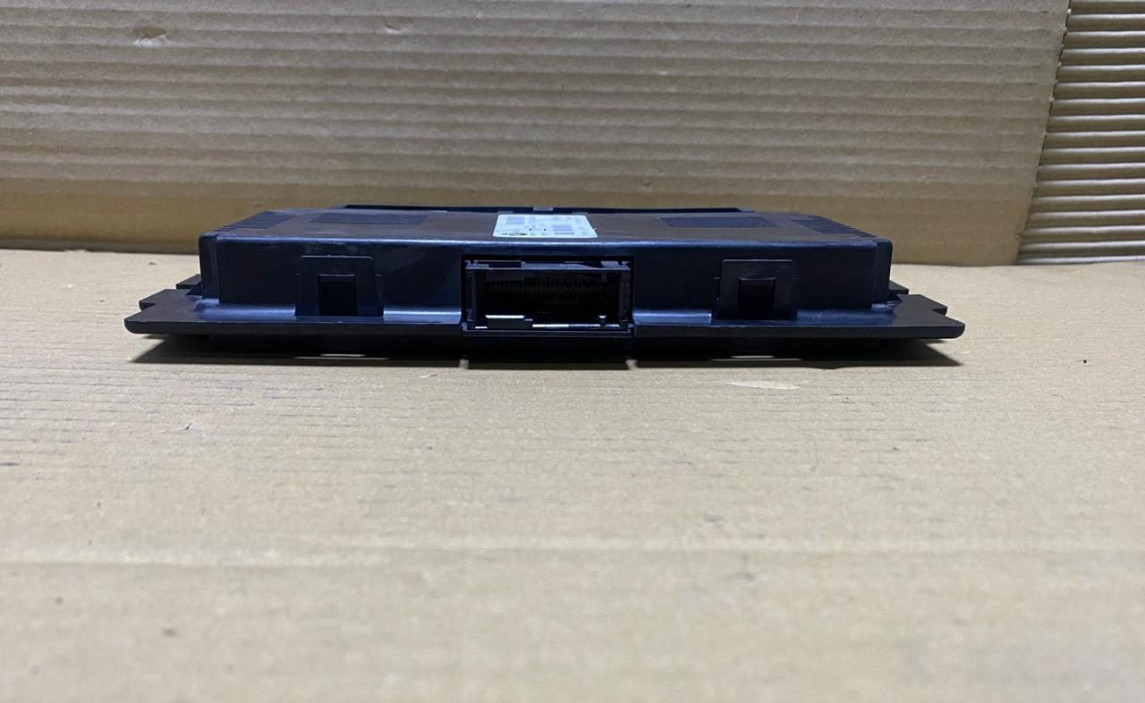 2010-2015 BMW X1 Footwell Light Control Module 9308366 X1 E84, E82, E90, E92 mod