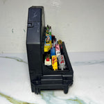 Bild in die Galerieansicht laden, 2008-2009 Mercedes C230 Front Sam Relay Fuse Box A2045450369 W204 X204 C-Class