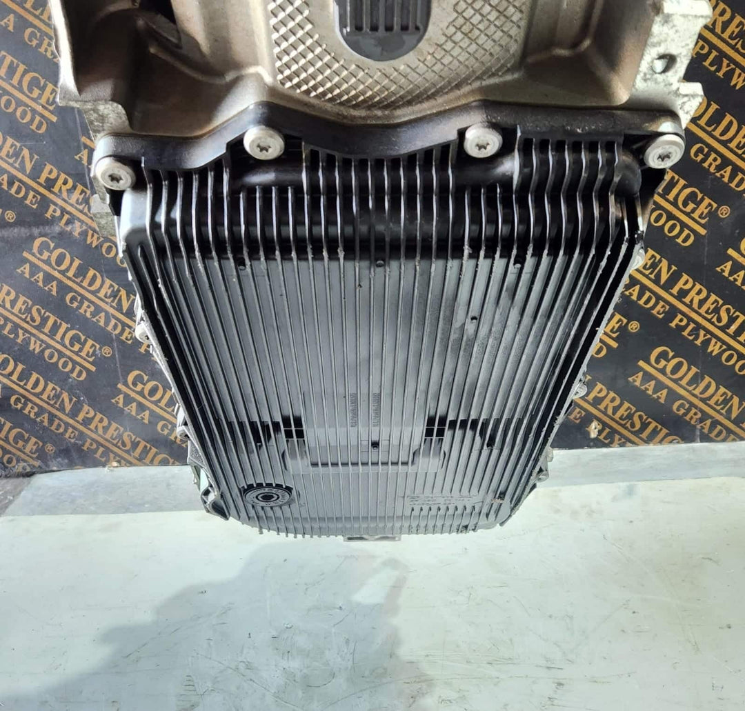 2016-2021 BMW 740i Automatic Transmission 8601185 6 Series F06 OEM