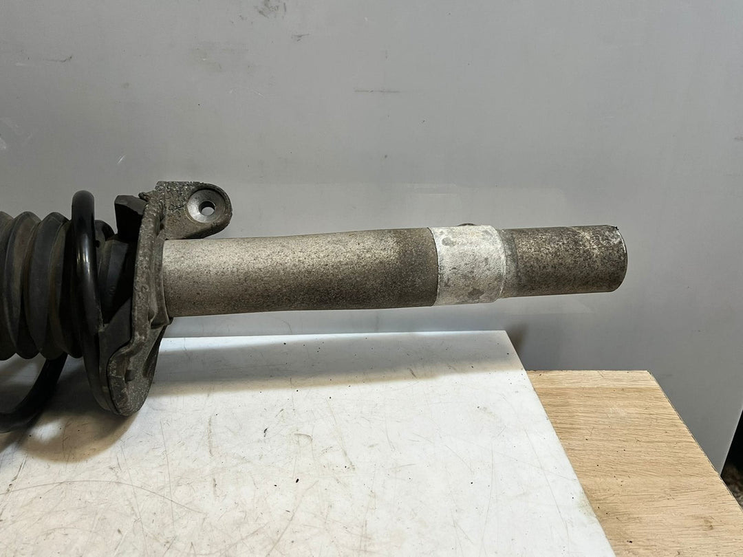 BMW 7 Series E65 E66 Front Axle Right O/S Spring Strut Shock Absorber 6758882