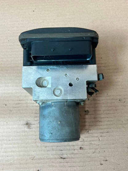 2010-2016 BMW 5 Series F10 and F11 535i ABS Hydraulic Unit / Pump 6858406 OEM
