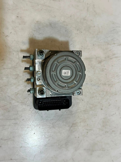 2016-2019 BMW F30, F31, F32, and F34 330i ABS Pump and Control Unit 6875560 OEM