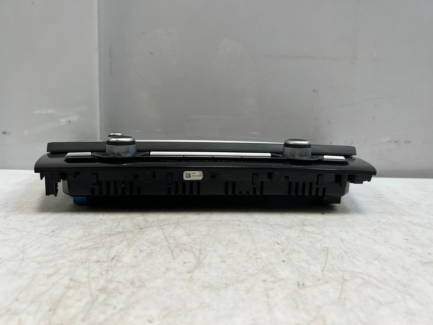 2009-2016 BMW 528i 5 Series F10 Sedan Control Panel Airflow 9352763 OEM