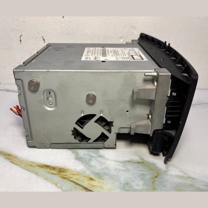 Mercedes-Benz W166 Radio Audio Head Unit CD Player Control Unit A 166 900 64 08 