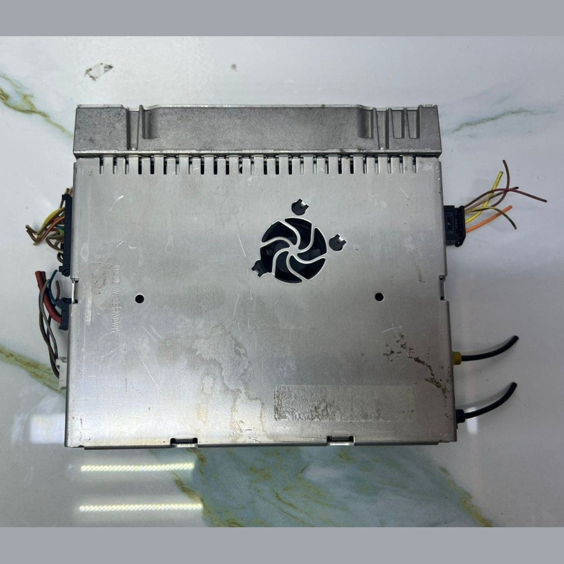 2006-2008 Mercedes-Benz W211 E-Class E350 Amplifier A 211 870 69 89