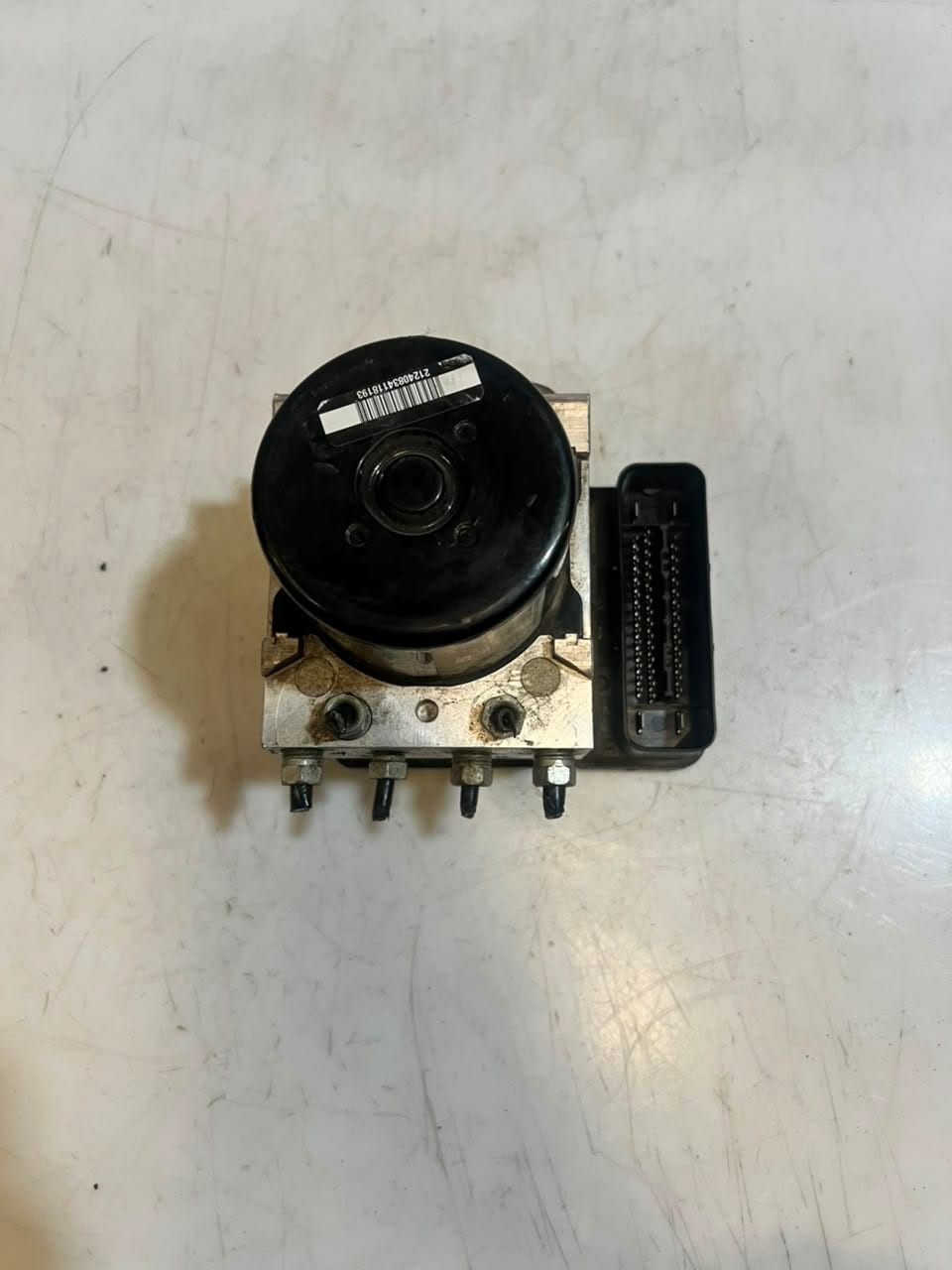 2009-2013 BMW 3 SERIES E91 E90 E92 LCI 128i ABS/DSC Pump Module 6790147 OEM
