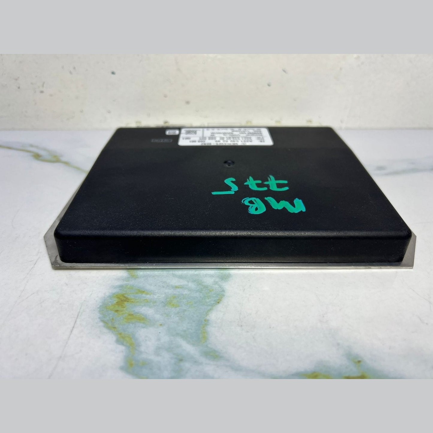 2007-2009 Mercedes S550 Air Suspension Control Module A2215408245 W221 S-Class