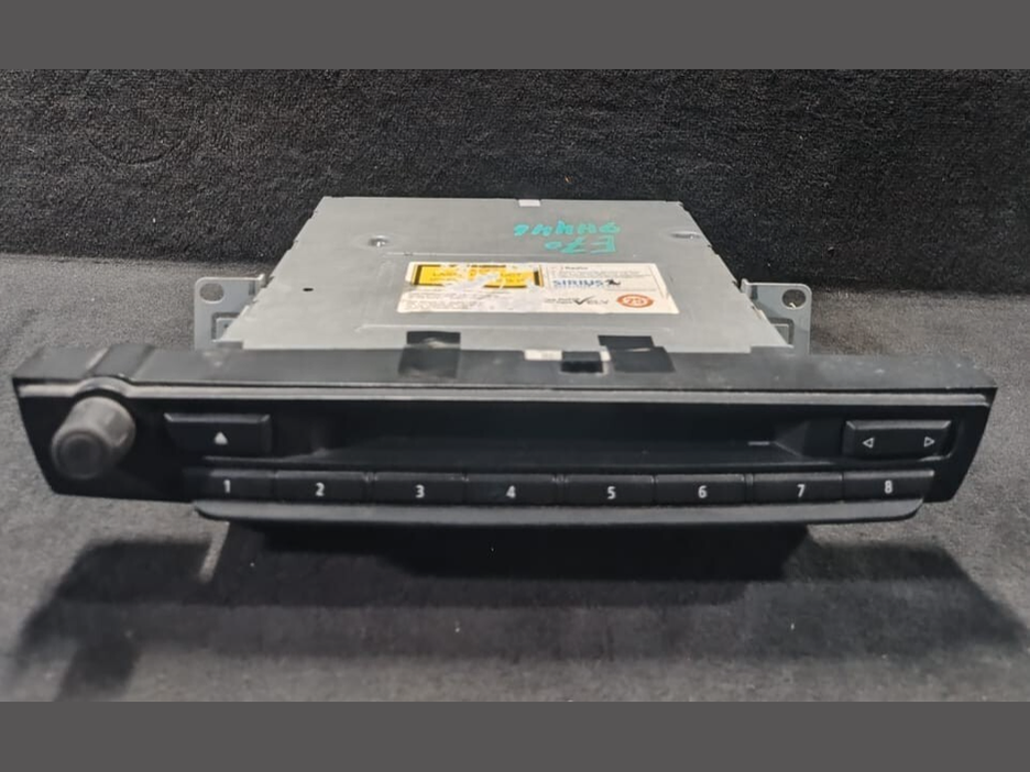 BMW E70 E71  MID STERIO RECIVER MULTIMEDIA SYSTEM CONTROLLER HEAD UNIT -9263945