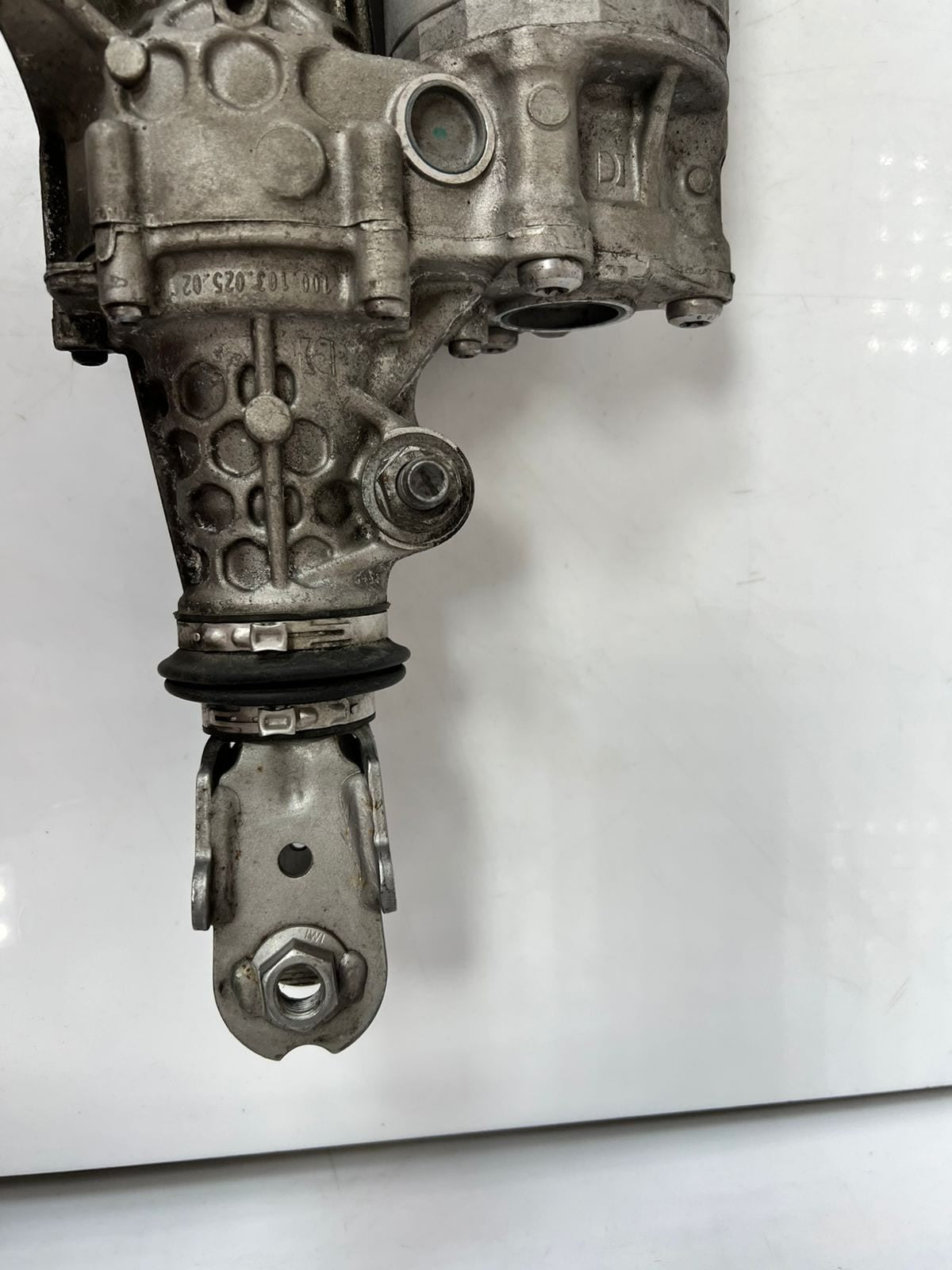 2018-20 BMW M550i G30 760i M760i Rear Power Steering Rack And Pinion 6883728 01