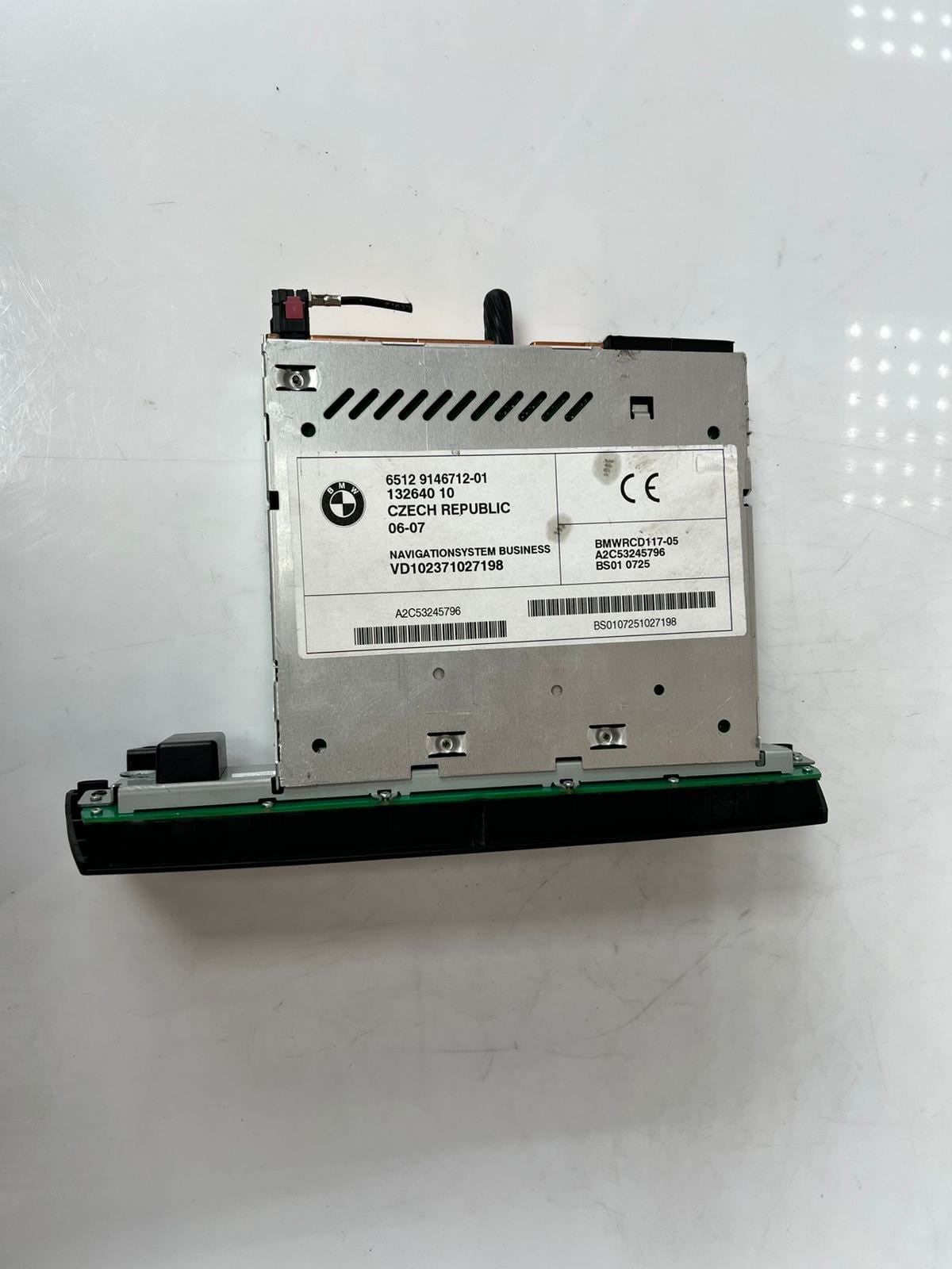 2004 - 2010 BMW X3 E83 Business Navigation Am Fm Radio CD Player 9146712 OEM