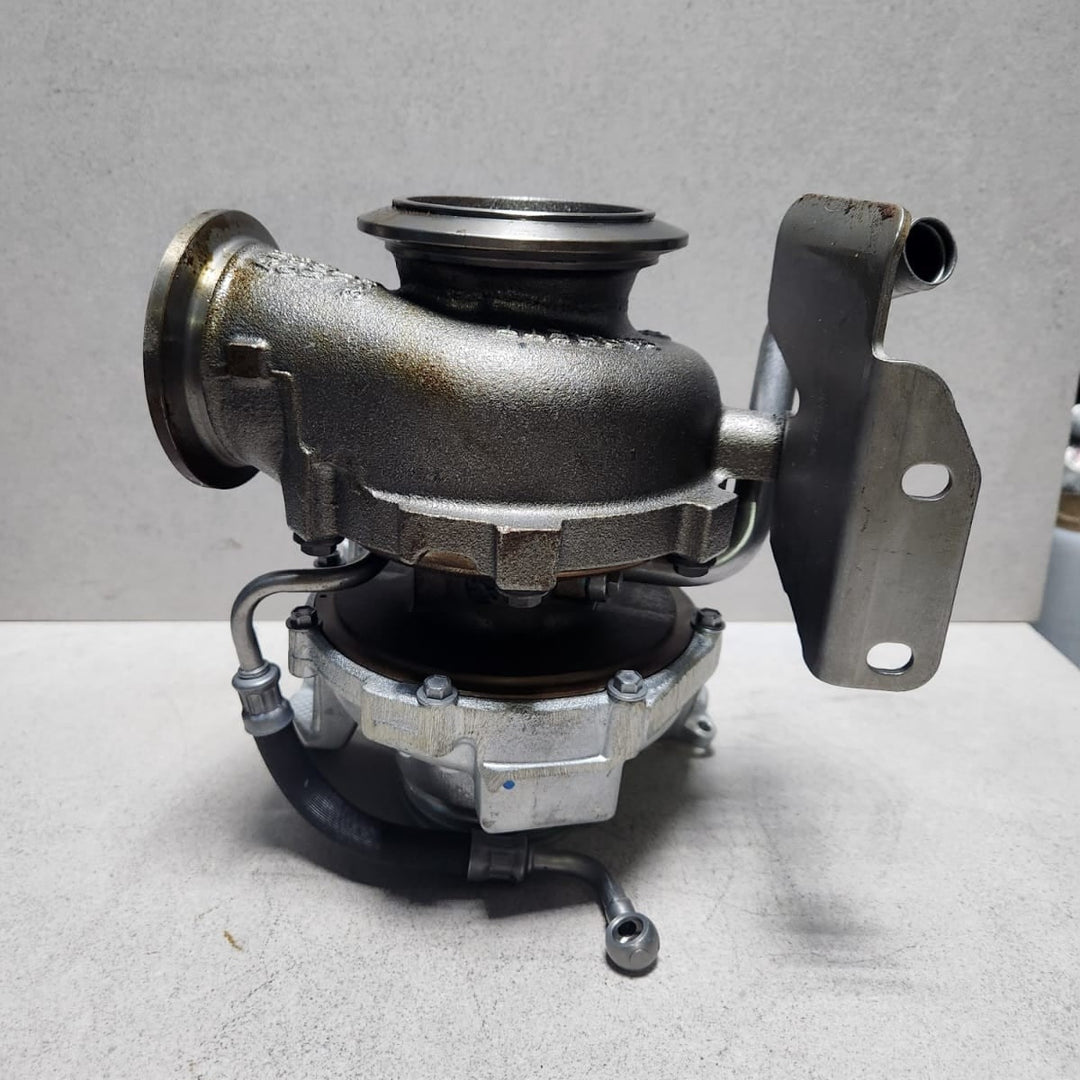 Genuine BMW Turbocharger 7823202 N57 diesel engine 3 Series 5 Series and X3 30D 