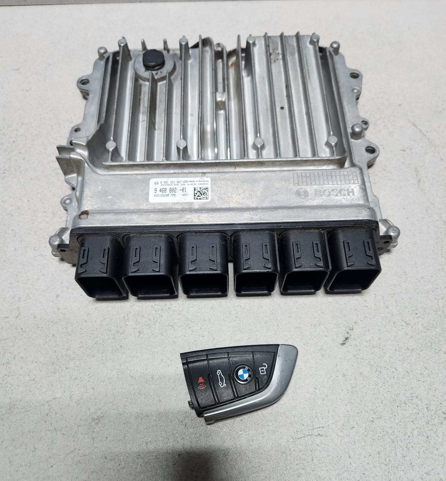 2019 BMW X3 G01 Engine Control Module 9468802 X3 X4 G01 G02 G30 B48 ECU SET