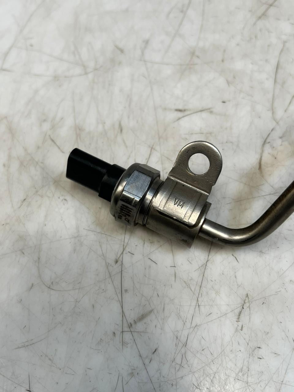 BMW 3 4 Series G20 G21 F36 Gran Coupe Exhaust Gas Pressure Sensor 8570936 OEM