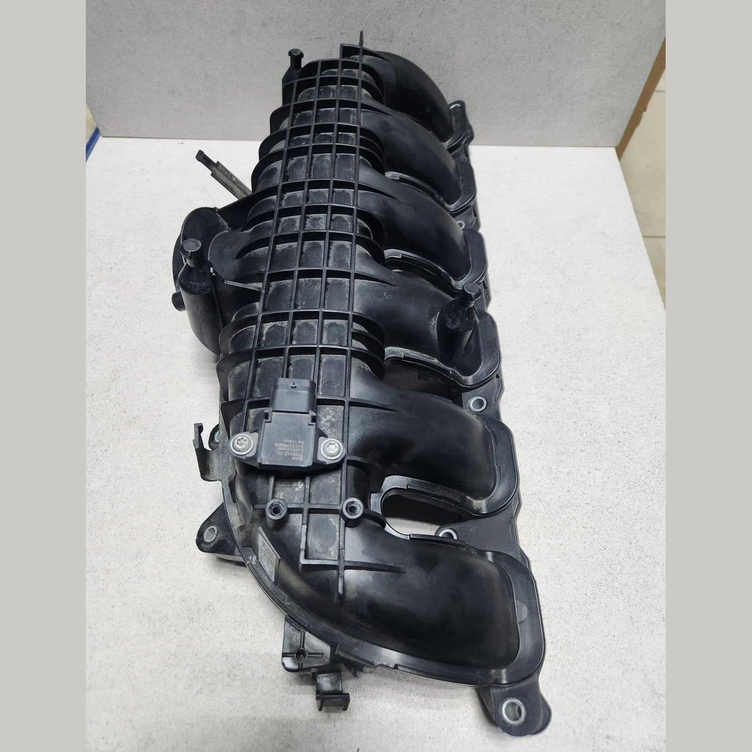 2016-2018 BMW M2 Engine Intake Manifold 7576911 M2 F87 and X3 F25 N55 3.5