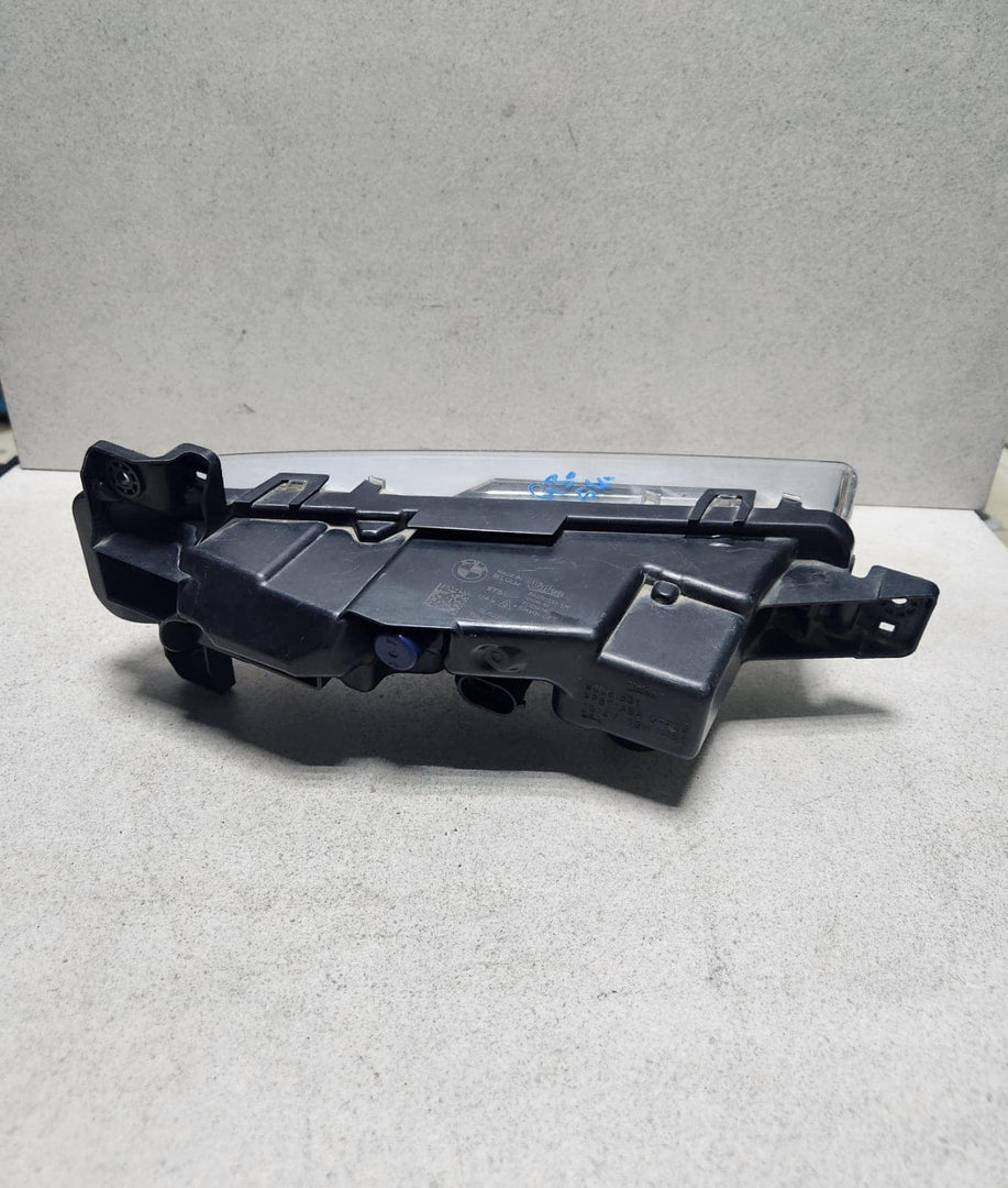 2017-2020 BMW 530i Front Fog Light 7349131 530i 540i G30 G31