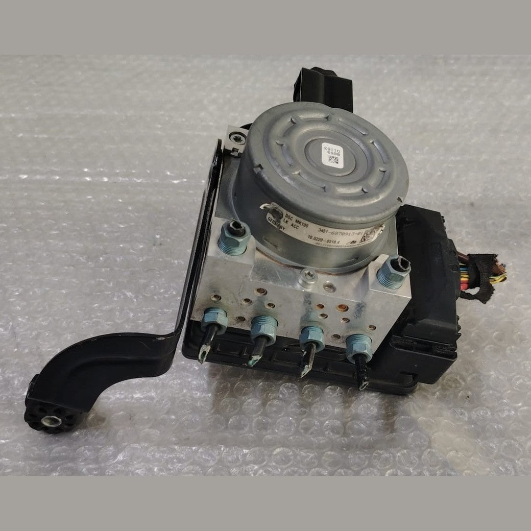 OEM BMW 3 Series Gt F34 2014 Diesel ABS Pump Assembly 6870914 6870913