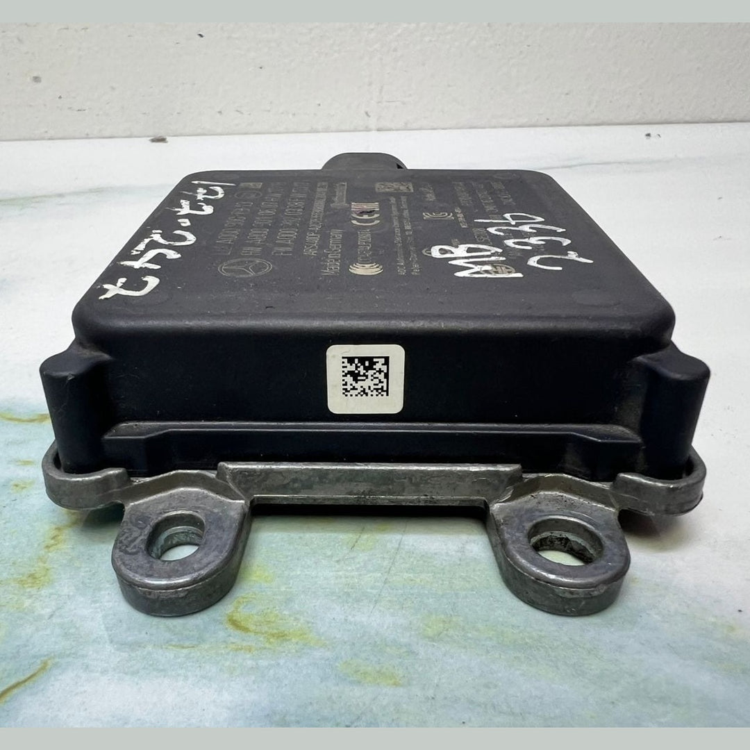Mercedes Radar Sensor A0009007913 CLA 118 GLE 167 A-Class 177 C-Class 205 E-Clas