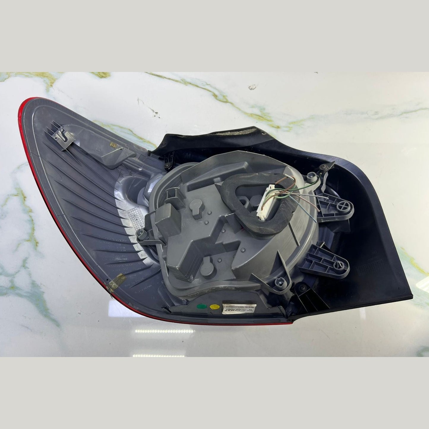 Mercedes W176 A-Class Rear Right Side Tail Light Brake Stop Lamp A176 9064900