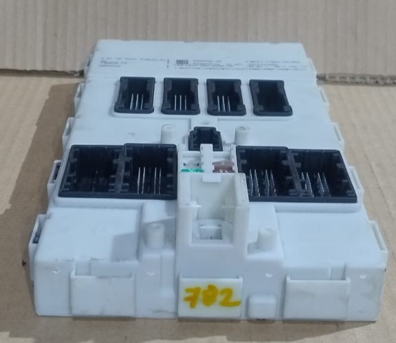BMW F30 F23 F32 335I FRONT ELECTRONIC  DOMAIN BODY CONTROL MODULE OEM -9324782