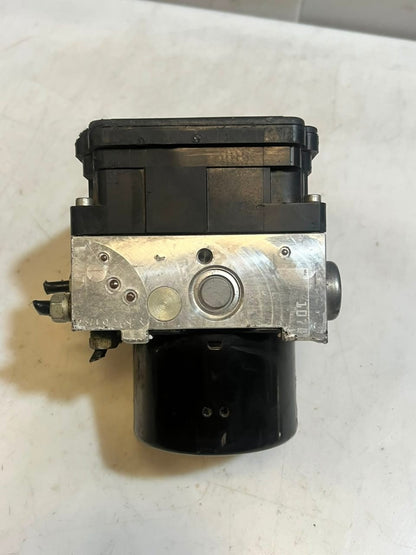 2009-2013 BMW 3 SERIES E91 E90 E92 LCI 128i ABS/DSC Pump Module 6790147 OEM