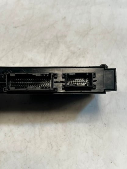 BMW 5 Series F10 F11 520d Body Control Module Junction Box 9244392 OEM
