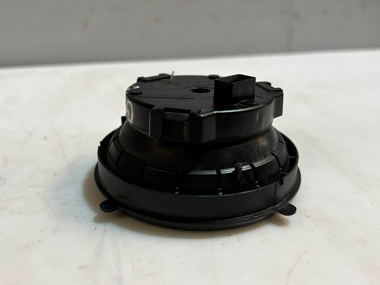 2018-2024 BMW X3 G01 and X5 G05 Outside Mirror Motor Drive 698034 OEM