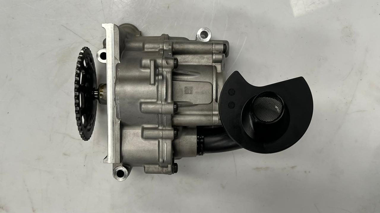 2012-2016 BMW M5 M6 F10 F06 F12 Oil Pump 7843135 S63 4.4 TWIN TURBO