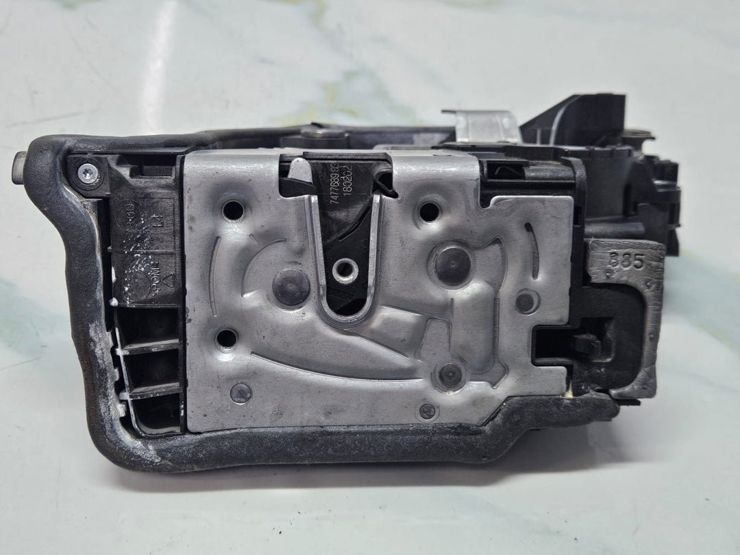 BMW G30 LCI 530d M Package Door Lock Latch Rear Left Side 7477689 OEM