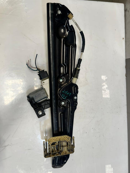 2012-2016 BMW 550i 5' F10 F11 Rear Left Window Regulator With Motor 7182121 OEM