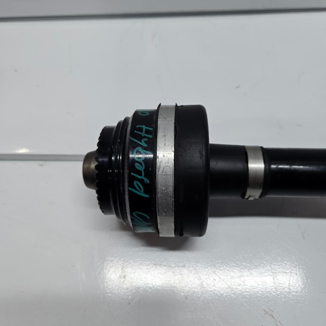 2018-2023 BMW 530e G30 2.0L hybrid Axle Assembly 8686241 Rear Left