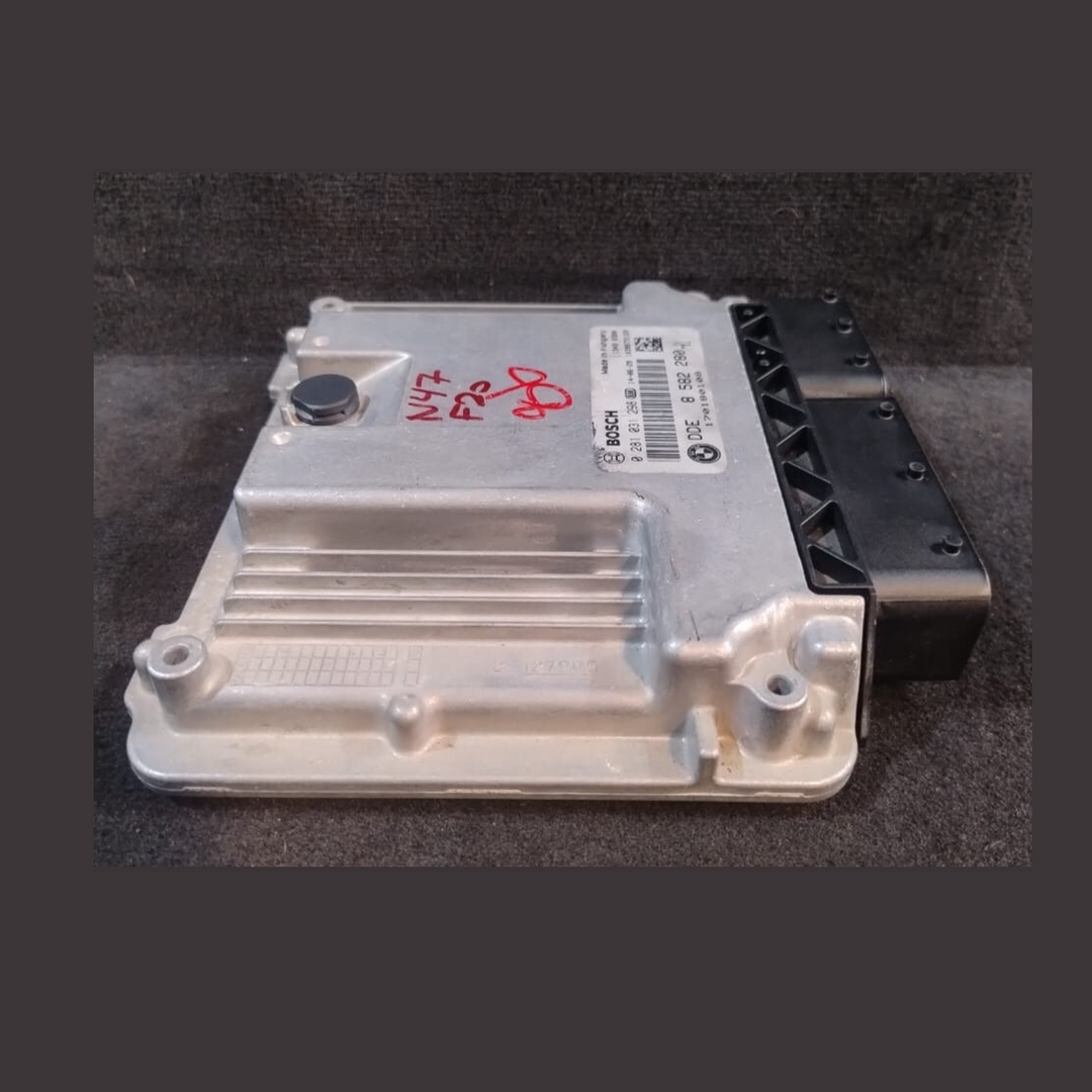 BMW F20 F30 F31 118d 318d N47N 143HP ENGINE CONTROL UNIT  ECU ONLY  DDE 8582280