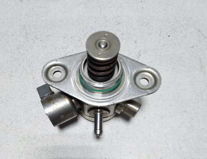 2014-2016 BMW 228i High Pressure Fuel Pump A2700700501 C180 GLA250, A200 B180   