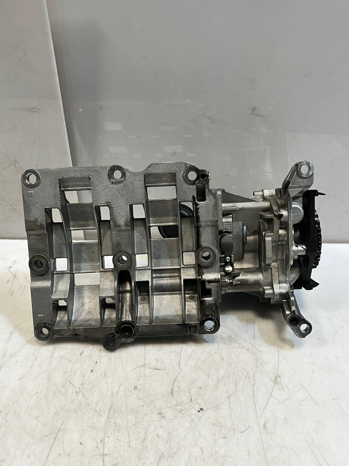 BMW 1 Series F20 5 Series F10 F11 ENGINE Oil Vacuum Pump 8511459 OEM