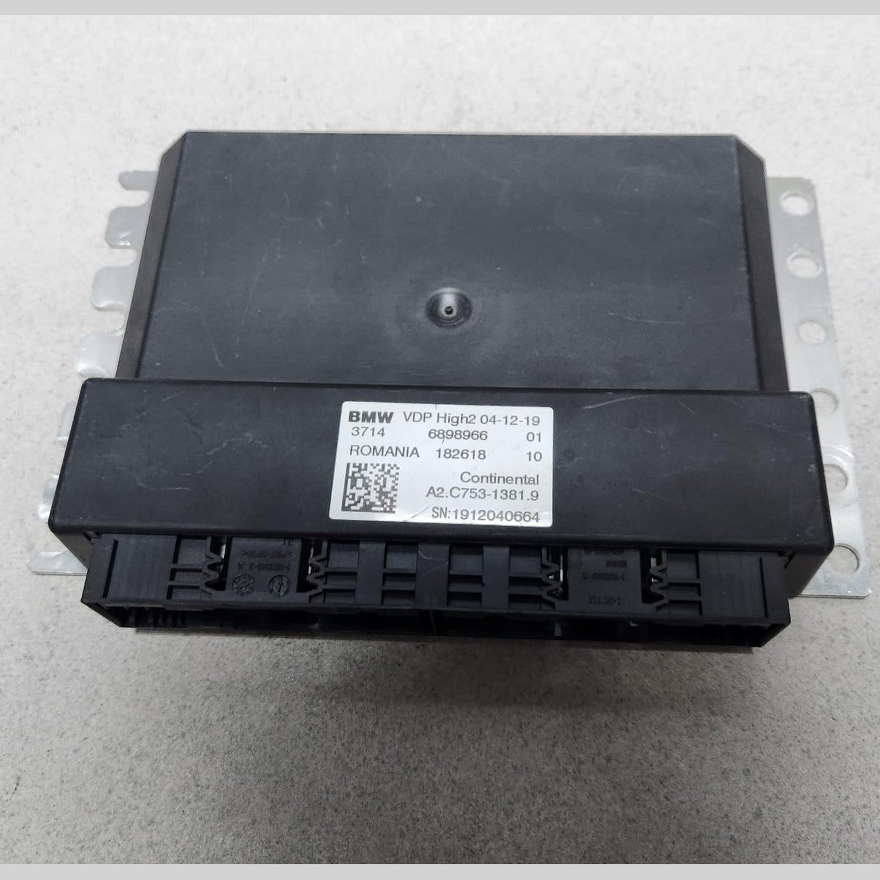 2020 BMW 740i Air Suspension Control Unit 6898966 7 Series G11 G12 and 6 Series 