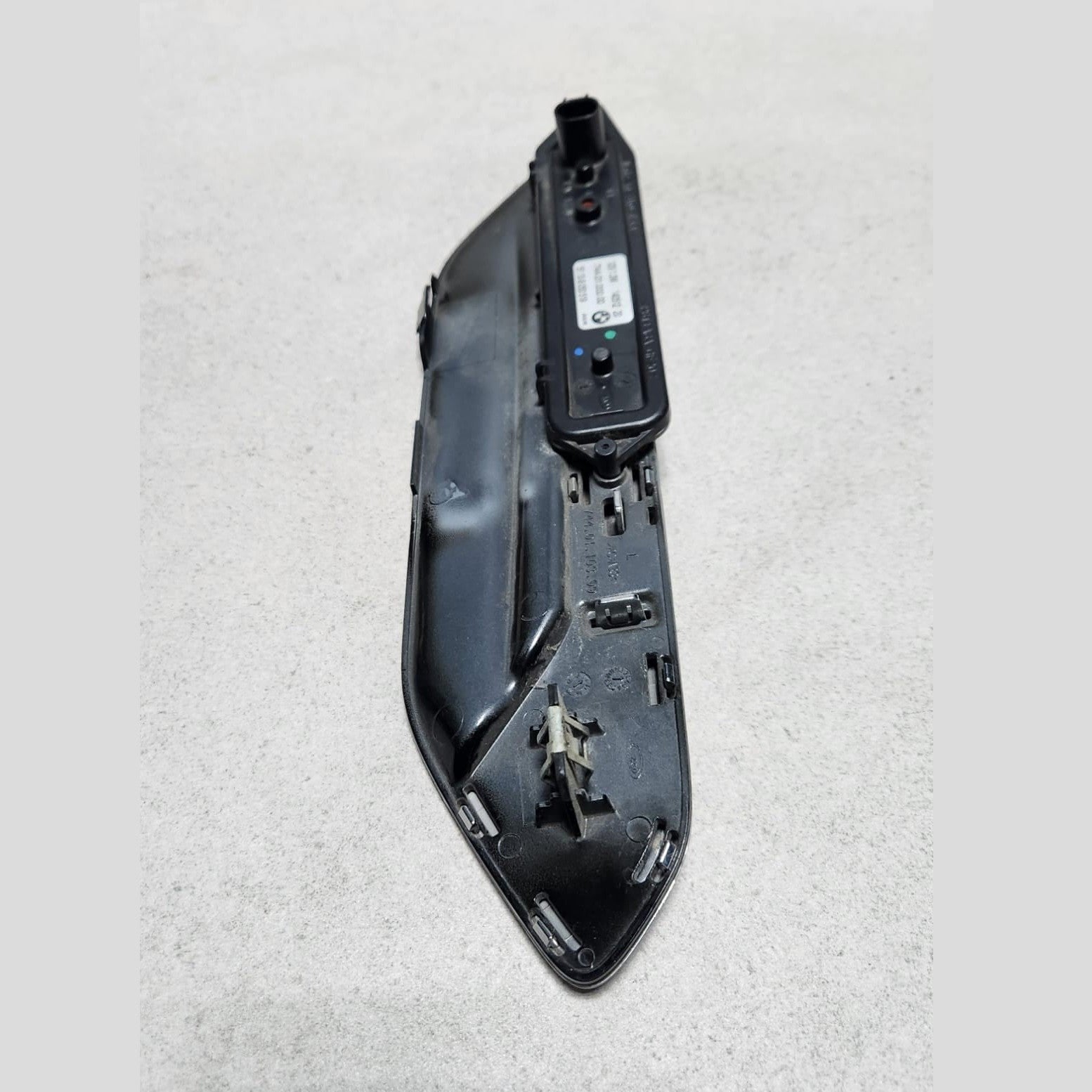 2012-2018 BMW M6 Front Fender Side Marker Light 8050519 M6 F06 F12 F13