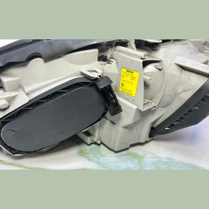 2000-02 Mercedes W220 S-Class Front Right Side Head light Headlamp A220 8200661