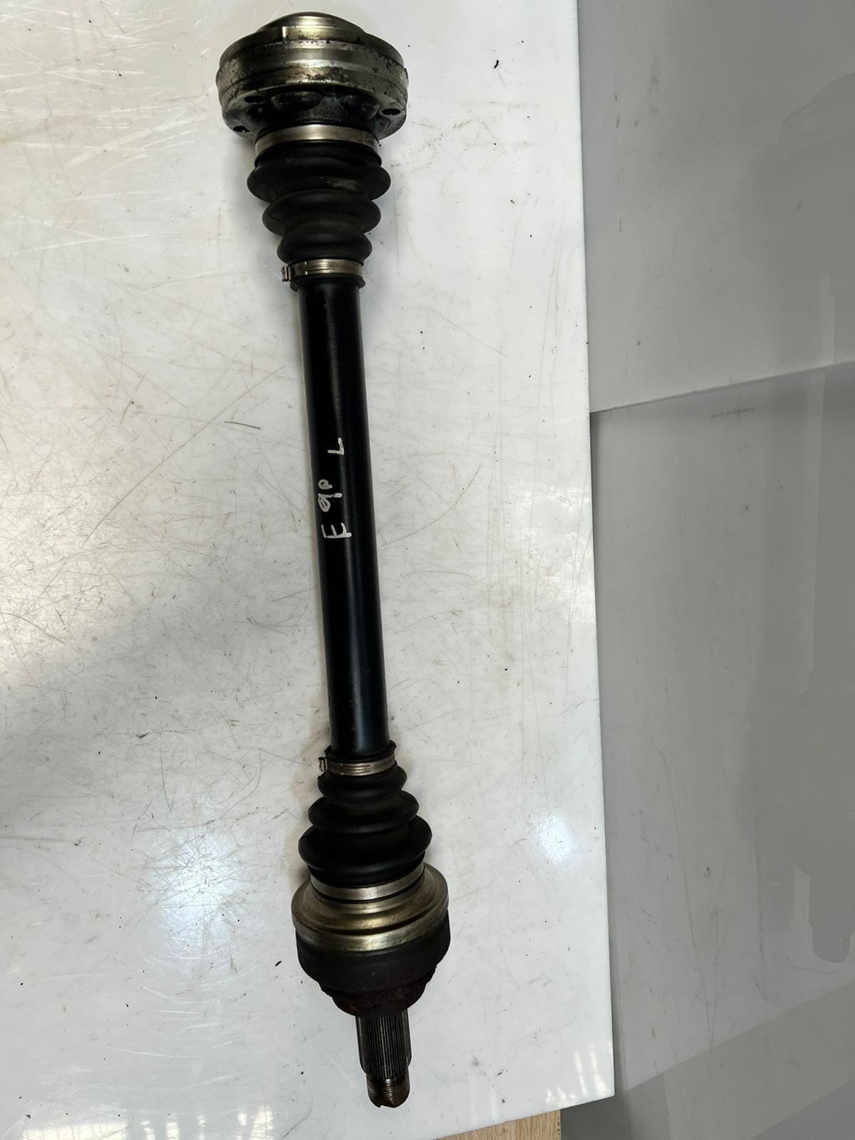2007-11 BMW 335i 3' E90 E91 E92 E93 330I Rear DRIVE Axle Shaft LEFT 7566623 OEM