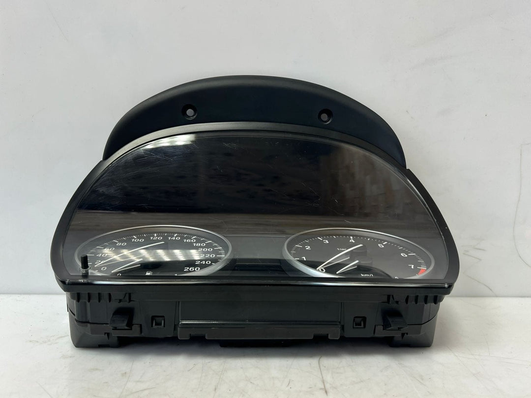 BMW E90 E91 X1 Speedometer Instrument Cluster 9242344 OEM