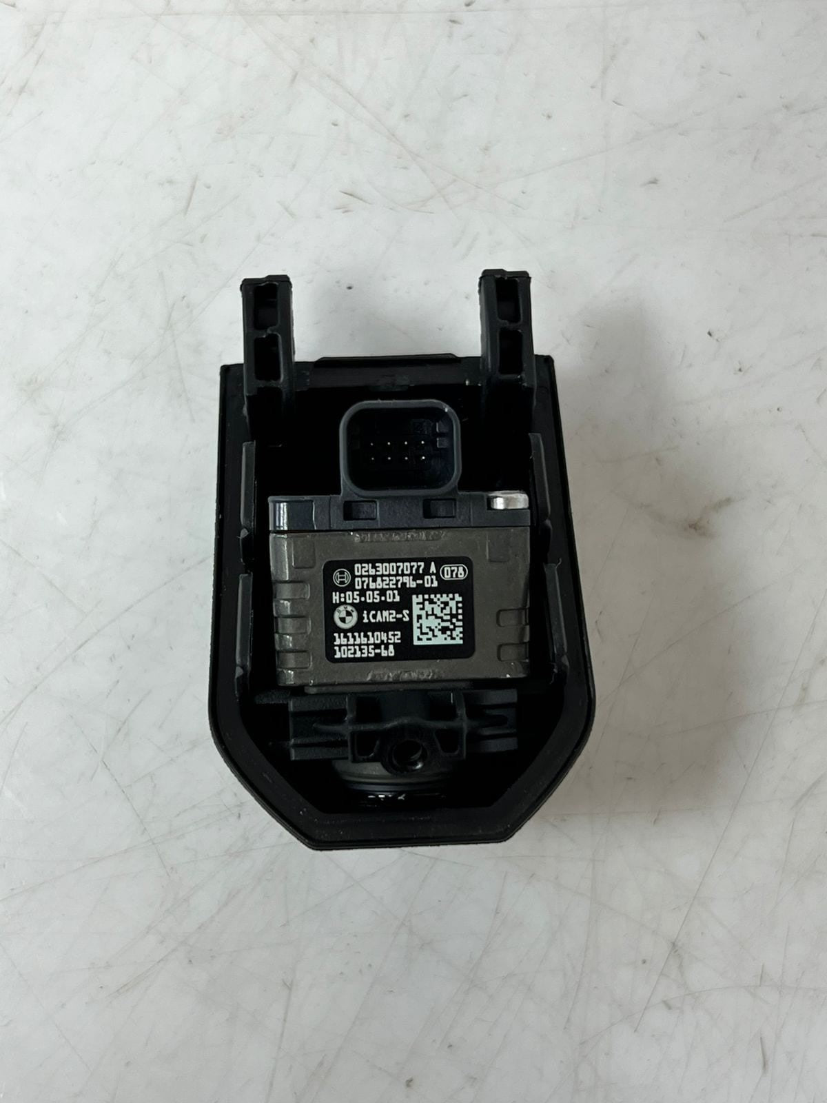 BMW 5 Series G30 and 7 Series G11 G12 Rear View Camera 6822796 OEM
