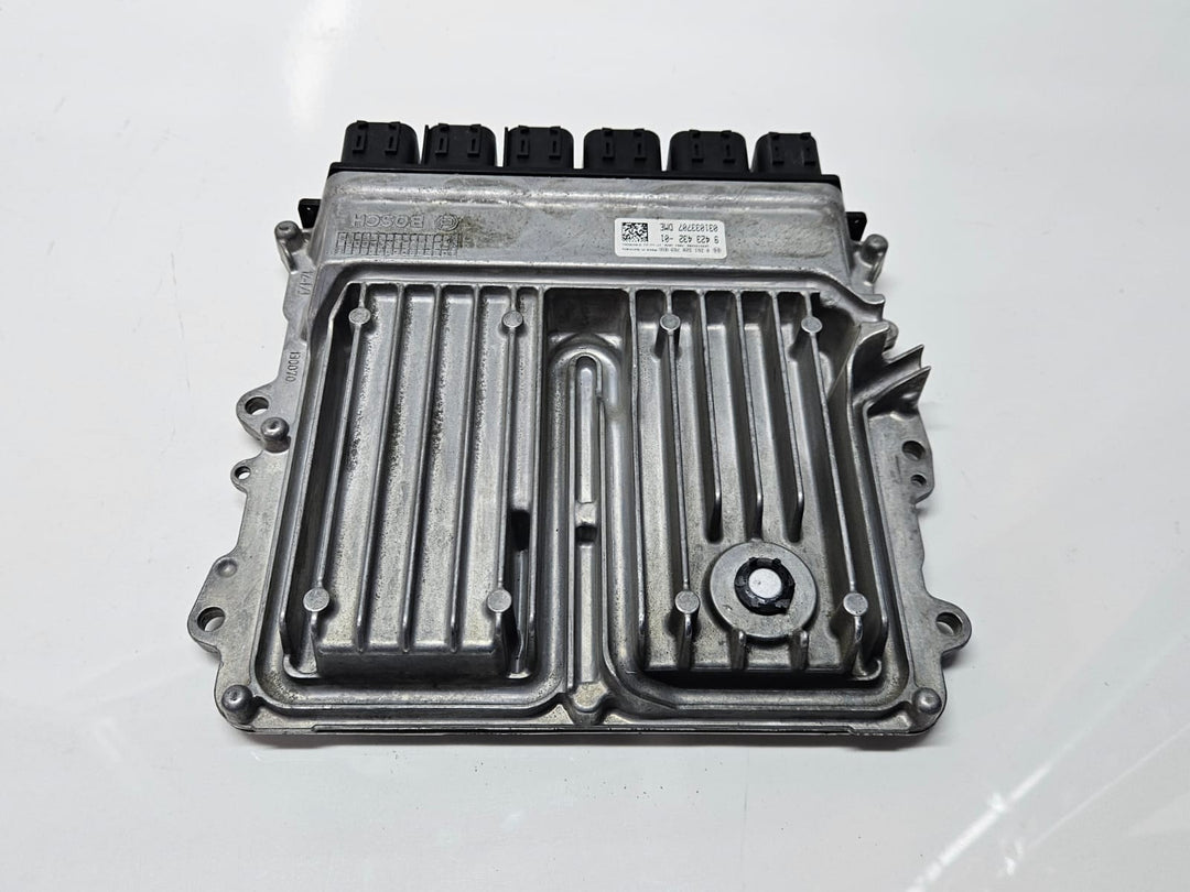 9423432-2018-19 BMW 530i G11 G12 G30 B46 B48 Engine Control Module Unit DME OEM