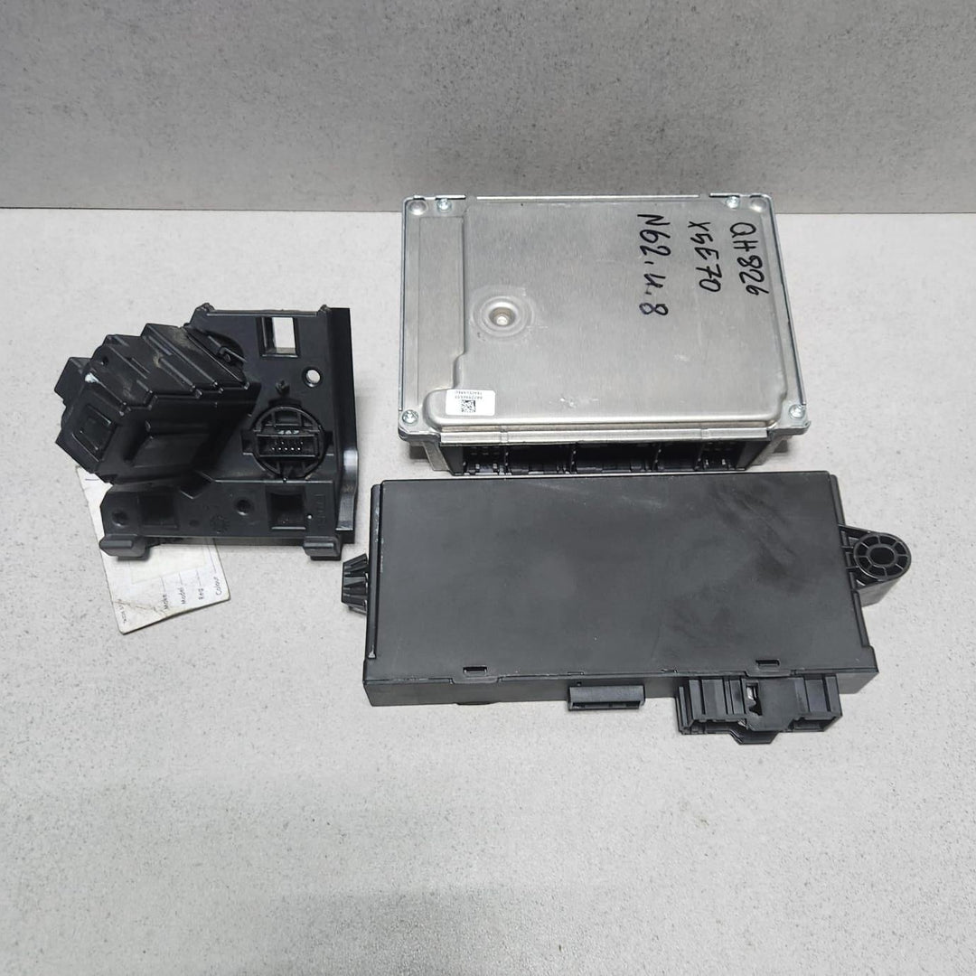 2006-2009 BMW X5 4.8I Engine Control Unit 7582306 N62N ECU SET RHD