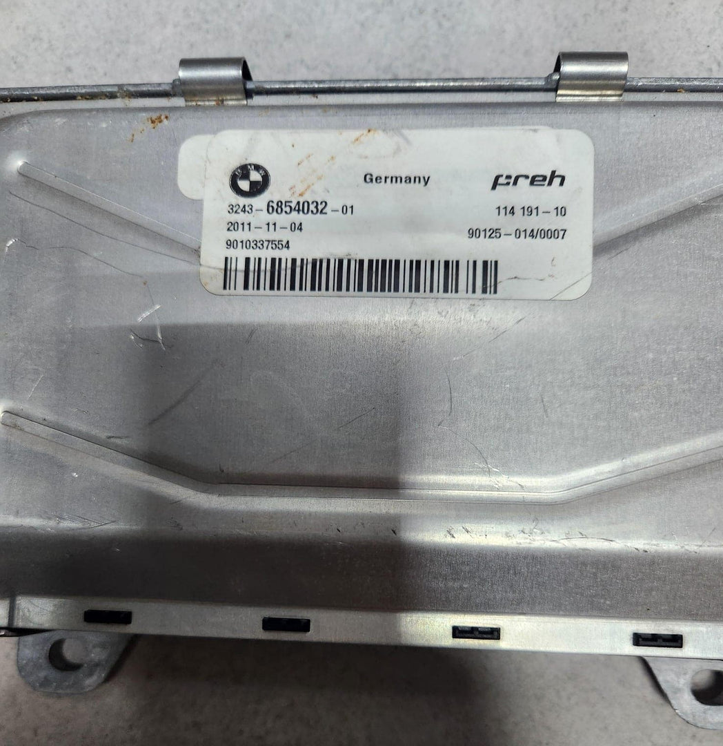 BMW Active Steering Control Unit 6854032 F01 F02 F07 F10 F11 F12 F13 5 6 7Series