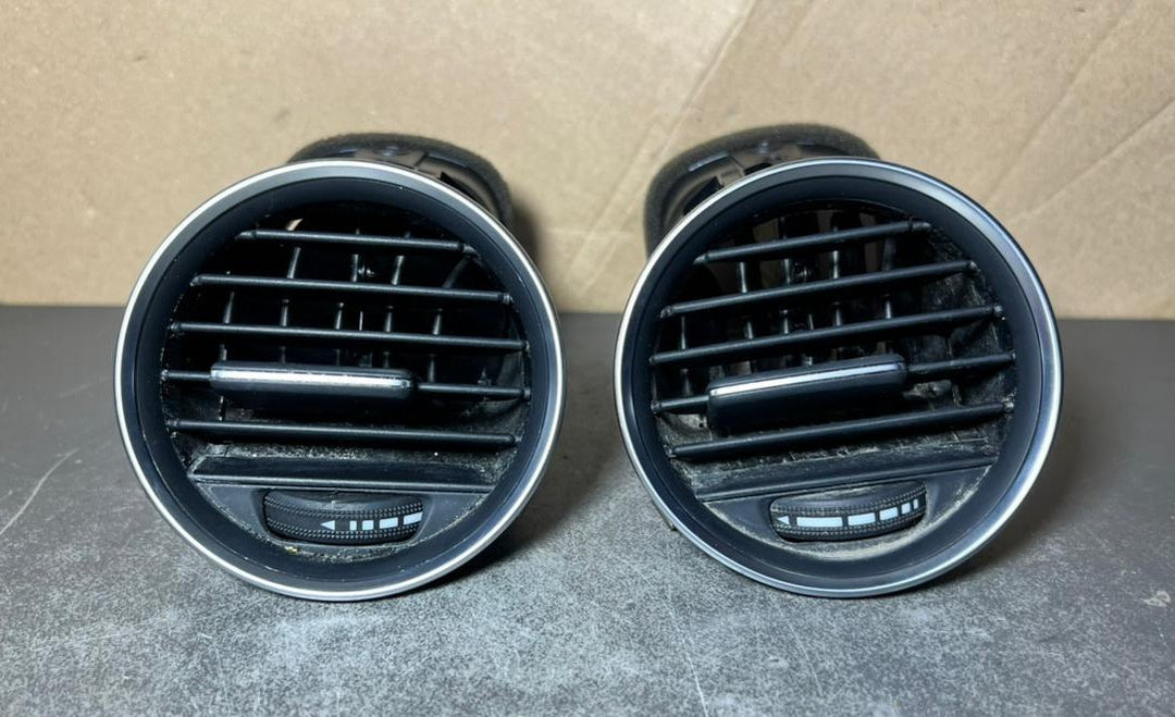 12-14 Mercedes W204 C300 C250 Front Dashboard Left \ Right Heater A/C Air Vent